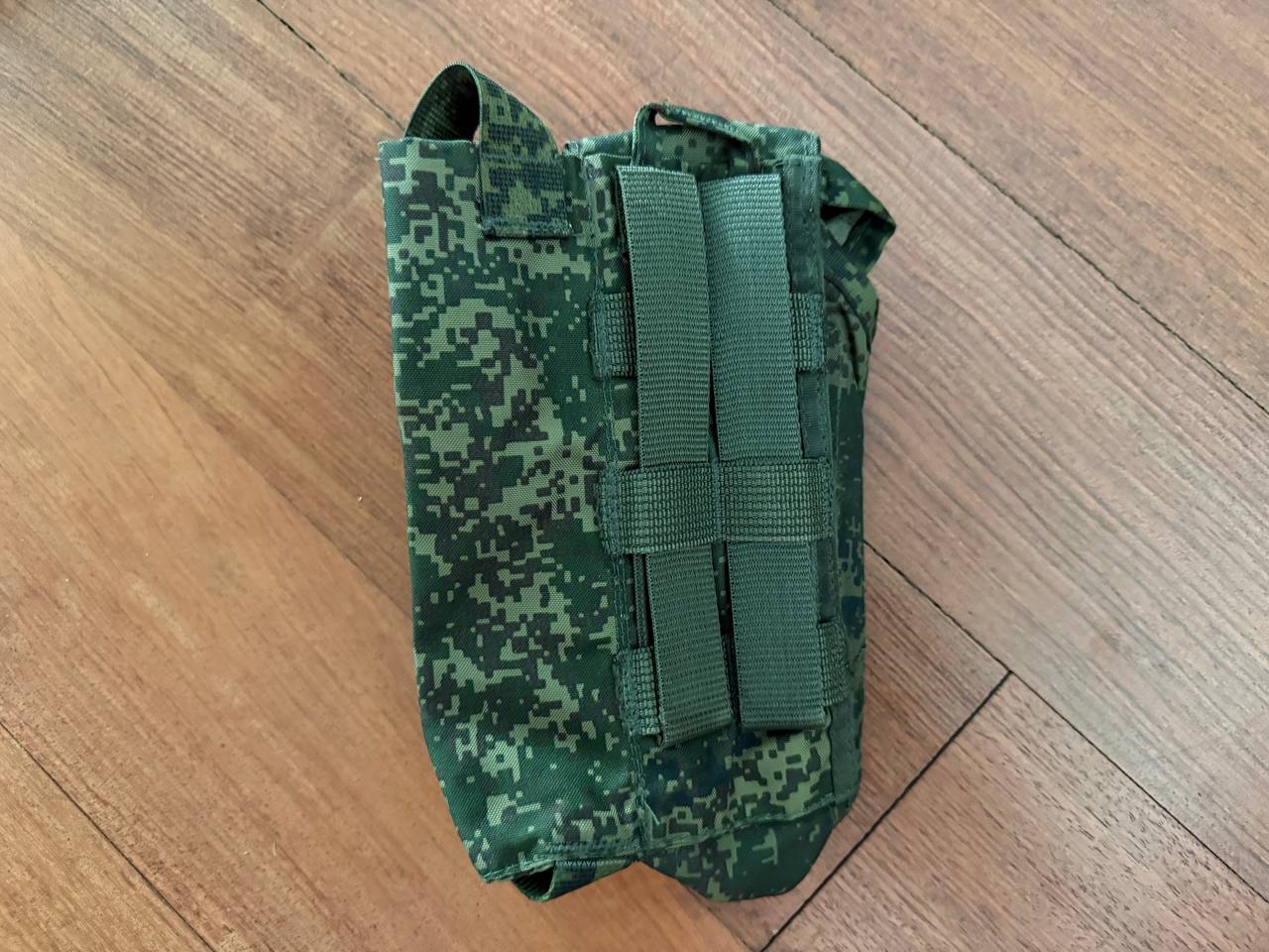 Russian Left-Handed Tekhinkom AK Dual Magazine Pouch with ROP Flare Pouch - Image 2