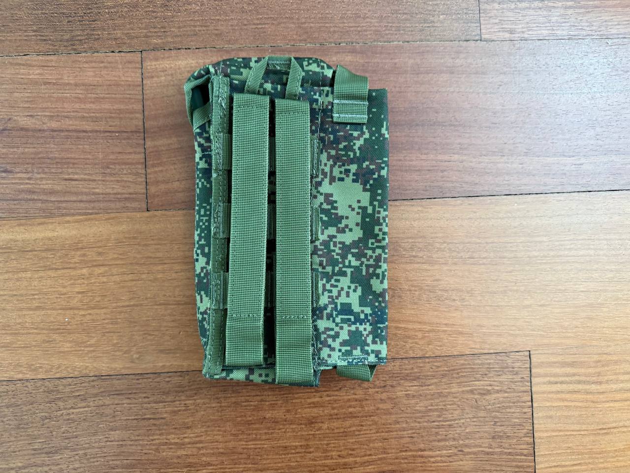 Russian Triada-TKO Right-Handed AK Dual Mag Pouch with ROP Flare - EMR Camo - Image 2