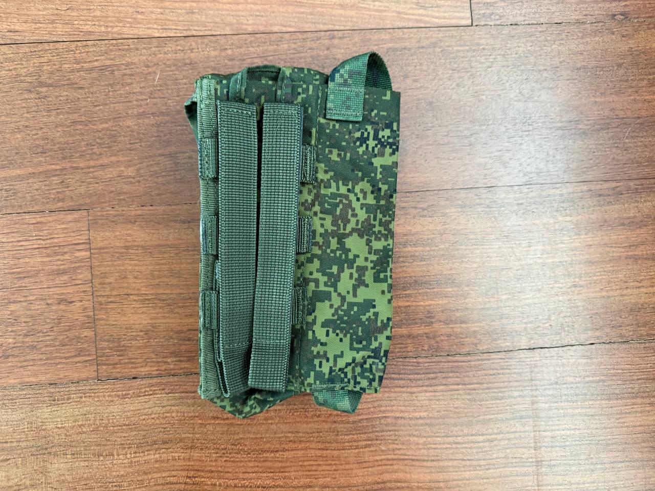 Russian Triada-Tko Right-Handed AK Dual Maga Pouch with ROP Flare Pouch - EMR - Image 2